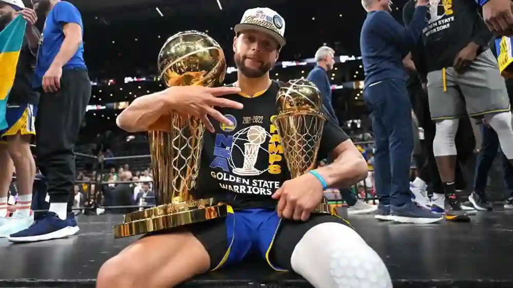 How Many Rings Does Curry
